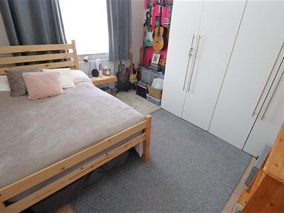 Picture 18